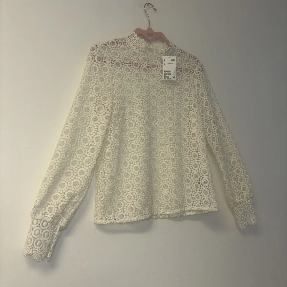H&M White Eyelet Lace Mock Neck Blouse Long Sleeve Sheer Boho Top NWT Size 2